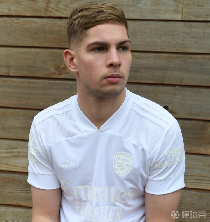 阿森纳训练开放日；冲刺阶段更衣室发声引欢呼；足总杯在即；更衣室氛围转暖 -友博网站