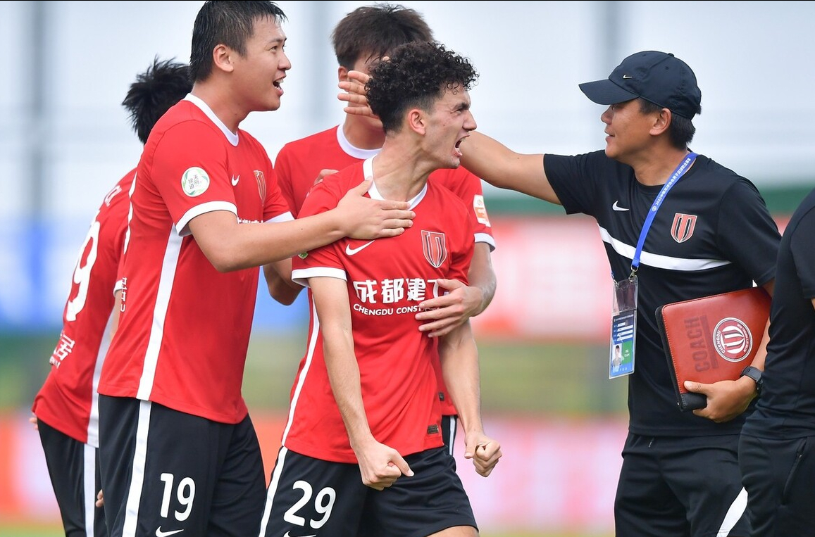 这也行？尤文图斯围绕足总杯扳平良机风云突变成都蓉城清晨远射贴柱，新奥尔良鹈鹕关键时刻复出首秀的简单介绍