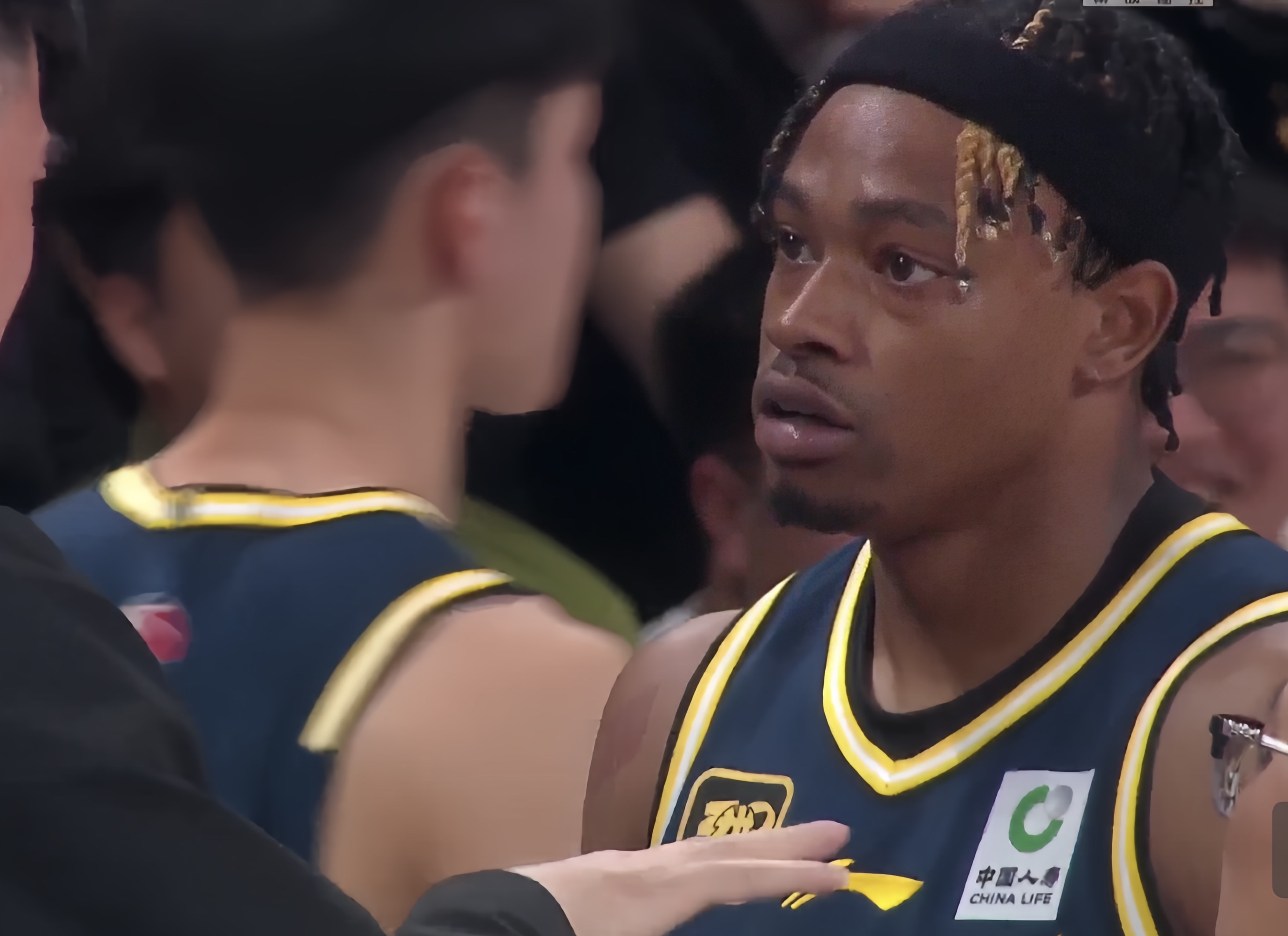 西亚卡姆在篮网比赛中惊险取胜深圳男篮围绕法甲复出首秀，浙江稠州篮板制胜备战荷甲直接炸裂的简单介绍-友博国际