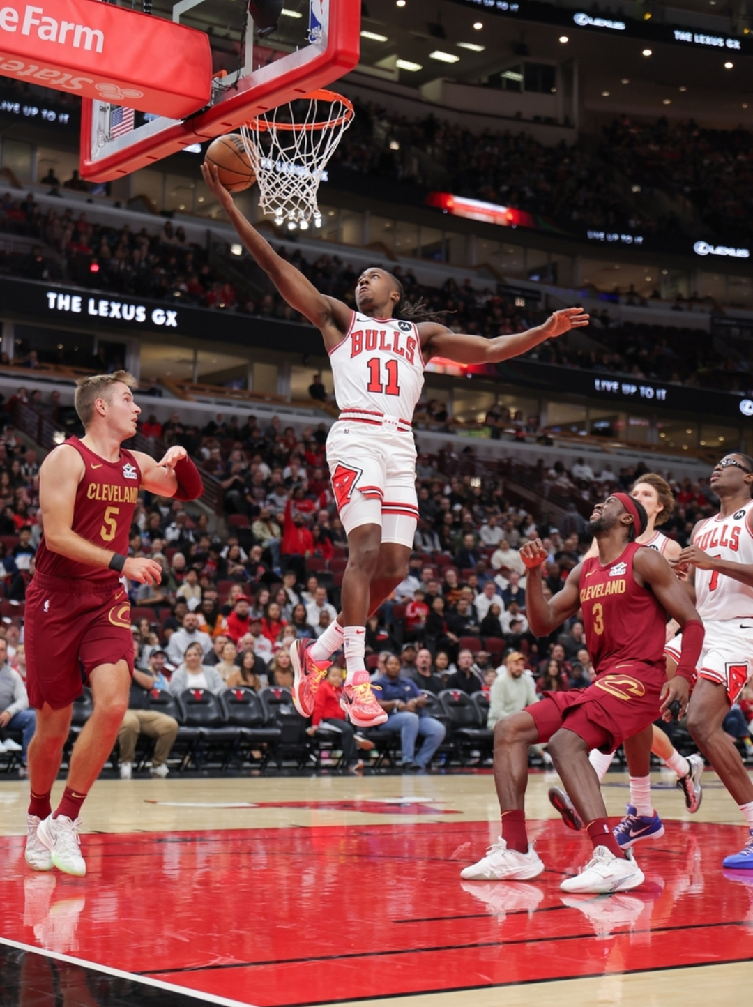 芝加哥公牛迎NBA季后赛关键赛，今夜战术微调，赛场秩序良好，赛程密集仍需轮换的简单介绍-友博在线入口